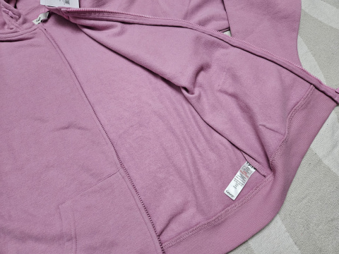 Bluza dziewczęca r. 158-164 Bluza dziewczęca r. 158-164