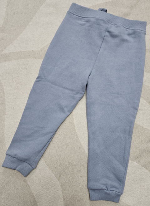 Spodnie dresowe r. 98 Spodnie dresowe r. 98