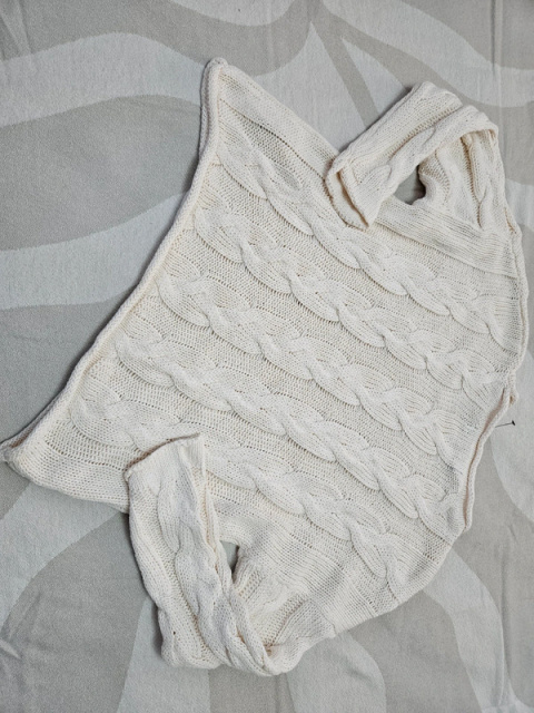 Sweter damski r. 40 Sweter damski r. 40