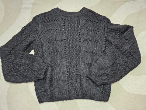 Sweter damski r. 34 Sweter damski r. 34