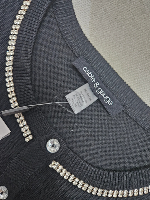 Sweter damski r. M Sweter damski r. M