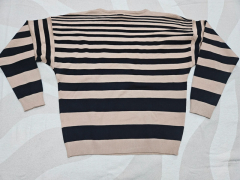 Sweter damski r. L Sweter damski r. L