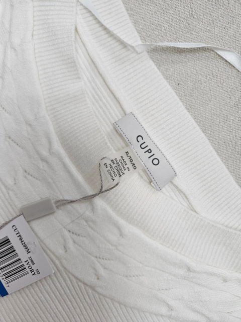 Sweter damski r. XL Sweter damski r. XL