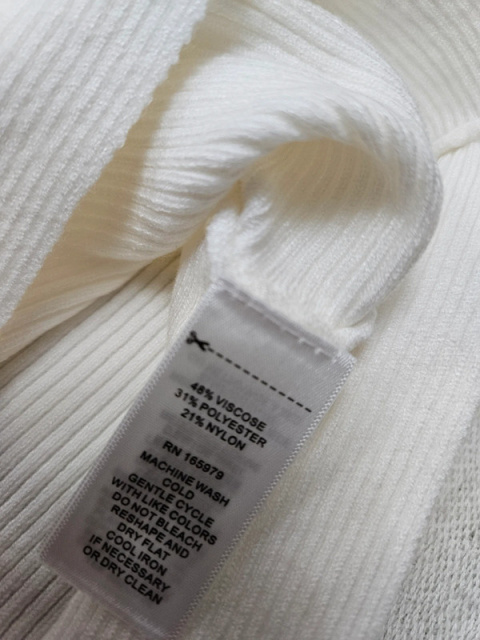 Sweter damski r. XL Sweter damski r. XL