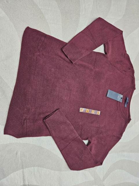 Sweter damski r. 38 Sweter damski r. 38