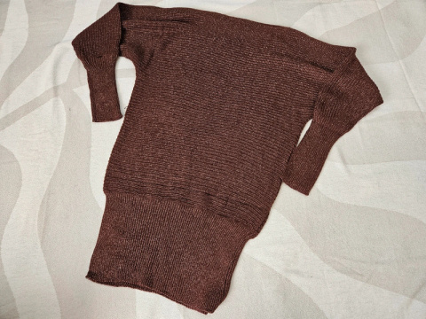 Sweter damski r. S-M Sweter damski r. S-M