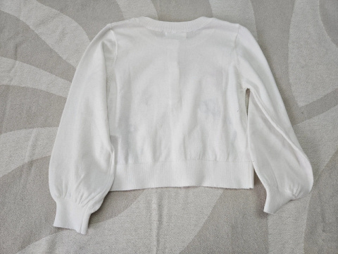 Sweter dziecięcy r. 110 Sweter dziecięcy r. 110