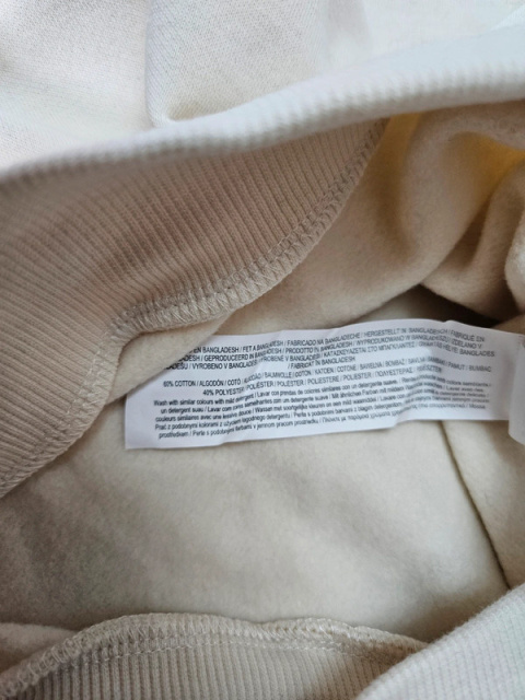 Bluza dziecięca r. 110 Bluza dziecięca r. 110