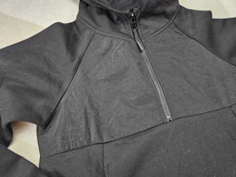 Bluza chłopięca r. 140 Bluza chłopięca r. 140